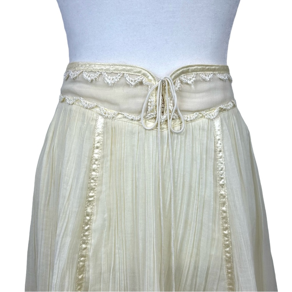 Gunne Sax Vintage Cream Tier Lace Ribbon Boho Skirt in size 9 (modern size 6) - Picture 3 of 11